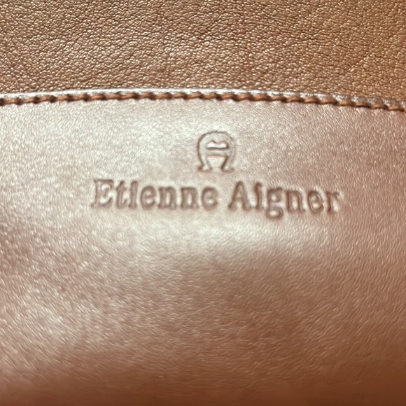 Purse - Picture 3 of 4